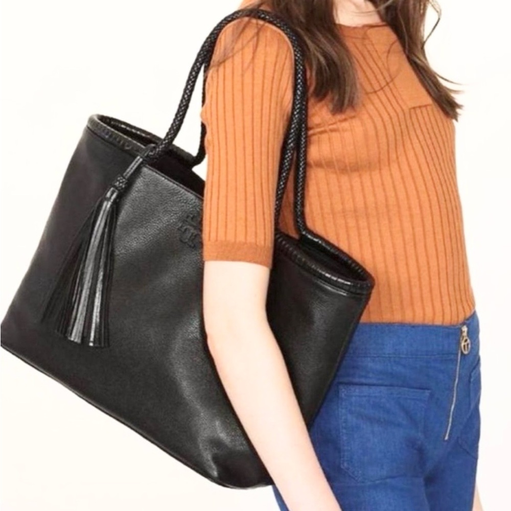 TORY BURCH Taylor Tote Bag, Black Pebble Leather, Like New!